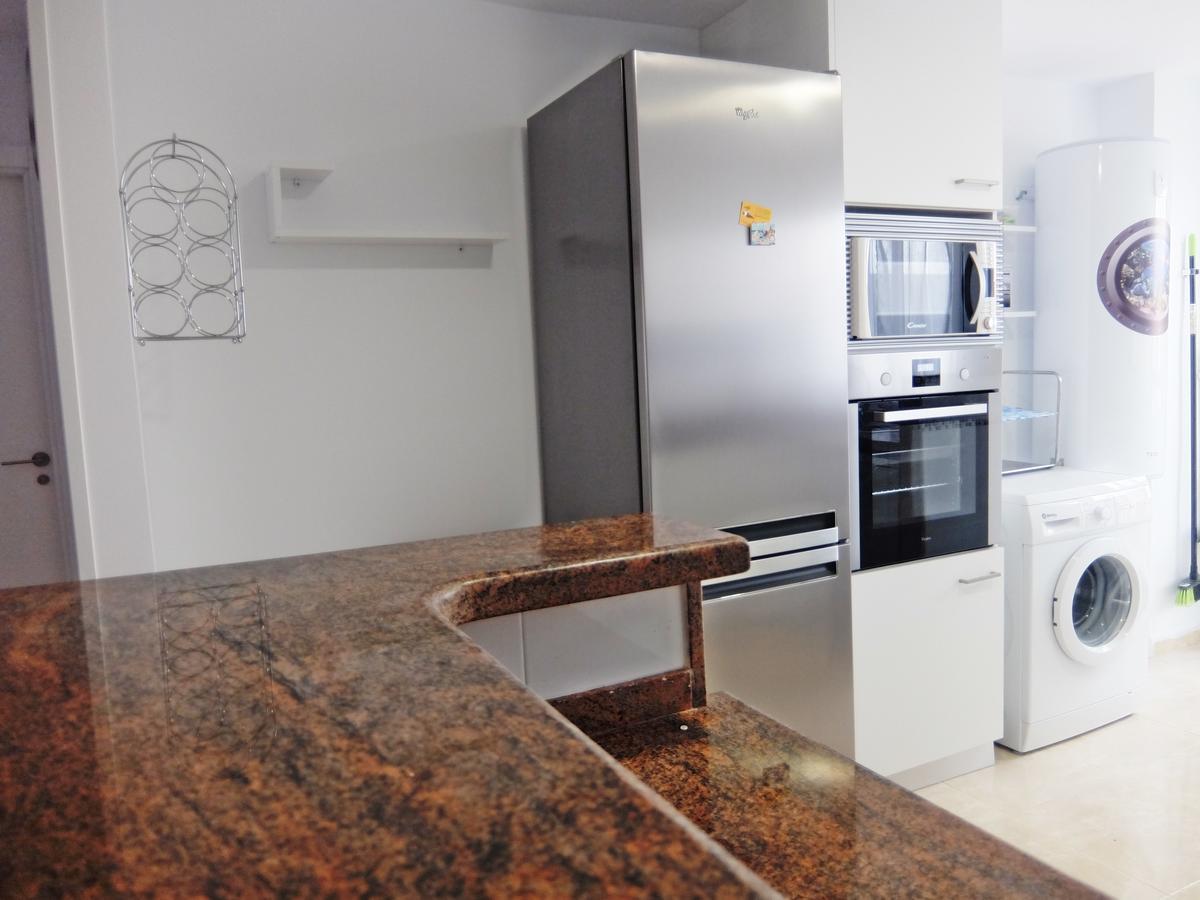 Apartamento Familiar Junto A La Playa De San Fernando - Oliva Esterno foto