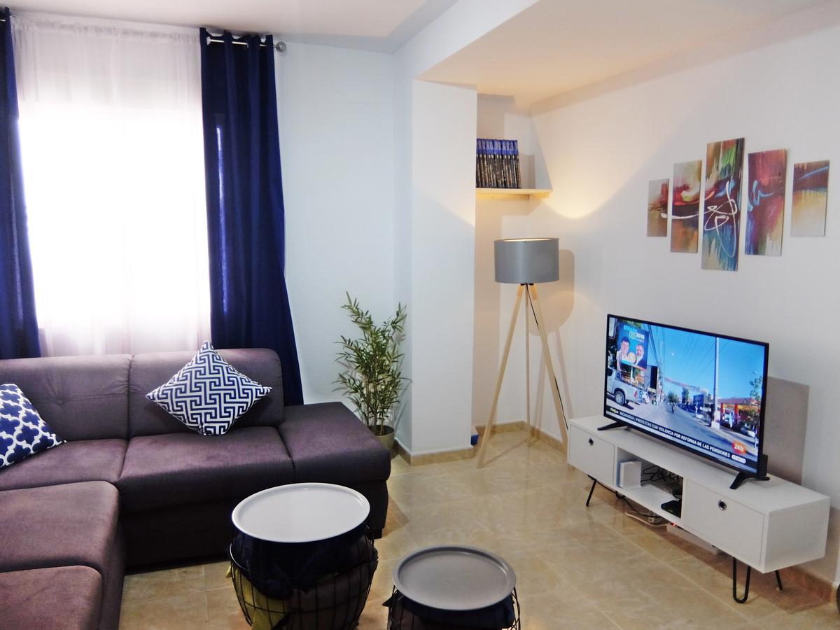 Apartamento Familiar Junto A La Playa De San Fernando - Oliva Esterno foto