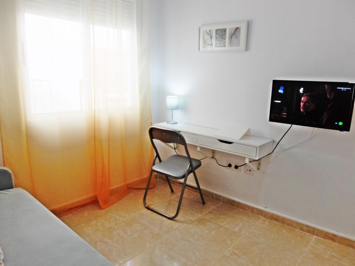 Apartamento Familiar Junto A La Playa De San Fernando - Oliva Esterno foto